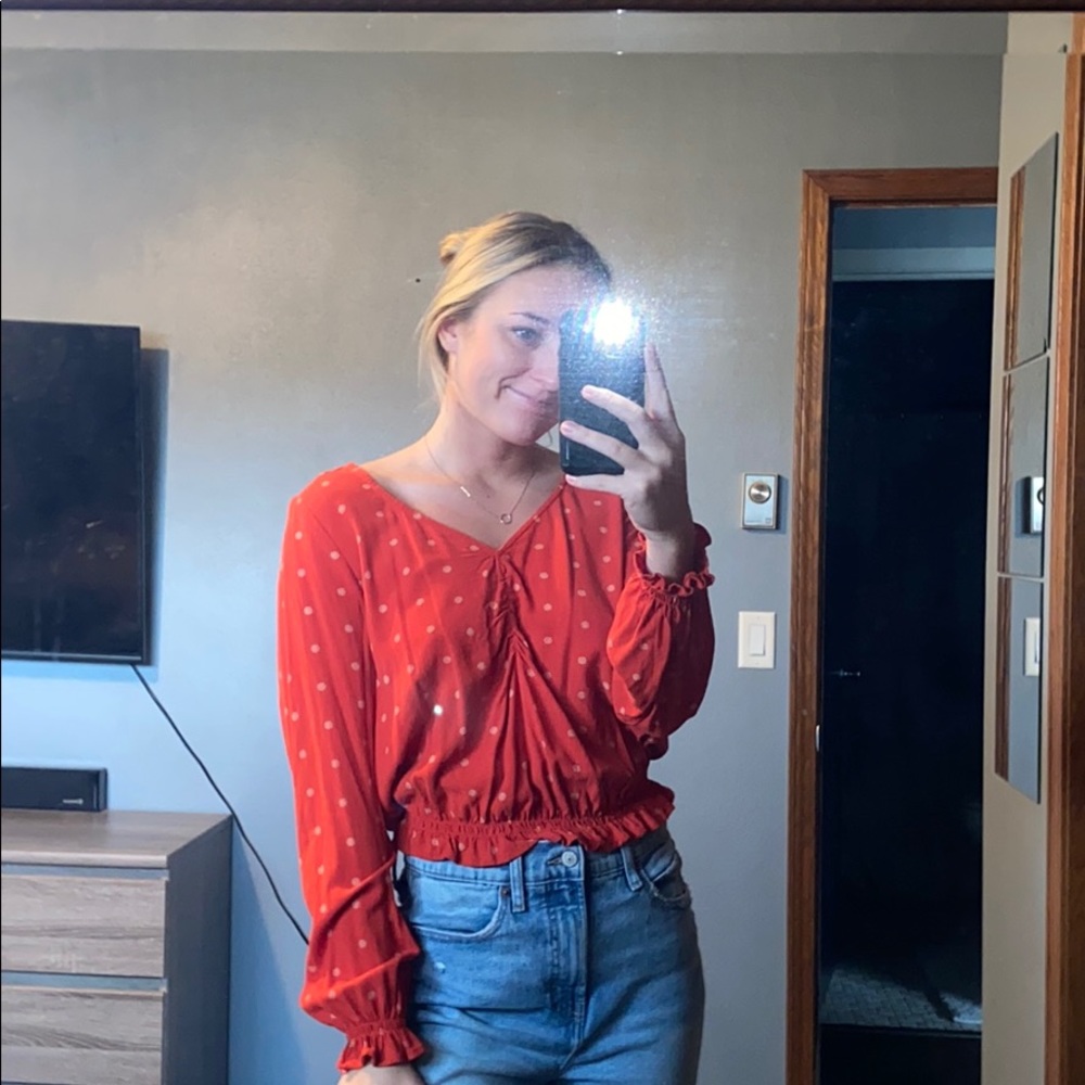 American Eagle top